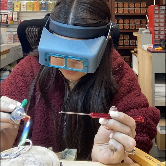 Meet your Posher, Danielle IG: @daniellesabrina - Picture 10 of 15